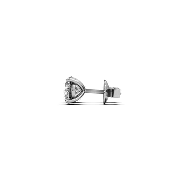 Solitaire Stud Earrings by Just Brilliant – D-color lab-grown diamond studs in 18K gold – detail view