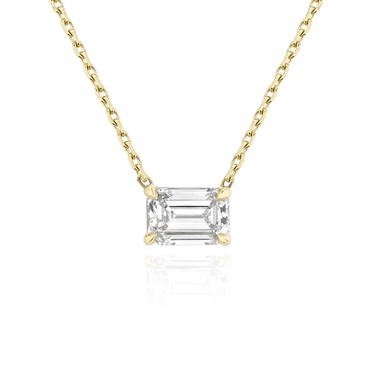 Solitaire Necklace in yellow gold, front view