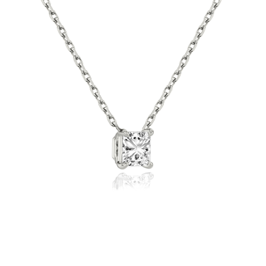 Solitaire Necklace in white gold, perspective view