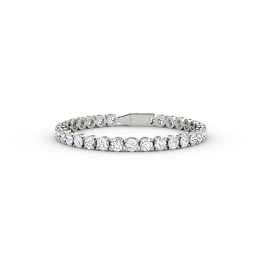 Classic Tennis Bracelet in white gold — front view