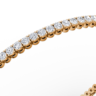 Classic Tennis Bracelet in rose gold — detail view
