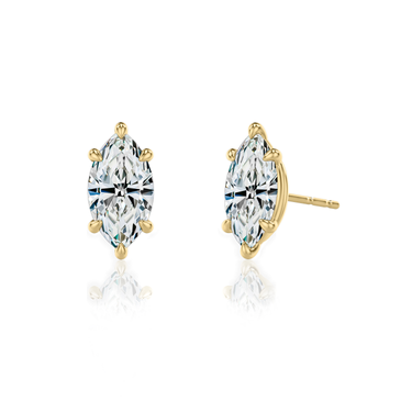 Solitaire Stud in 18K Yellow Gold — three quarter view