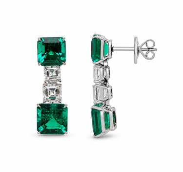 Colonnade d’Émeraudes Earrings in 18K white gold by Just Brilliant — Front and side view