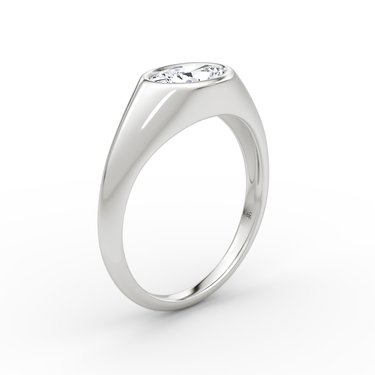 Just Brilliant East West Signet ring in white gold — upright