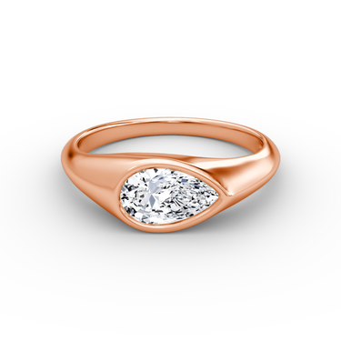 Just Brilliant East West Signet ring in rose gold — front