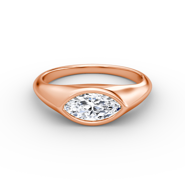 Just Brilliant East West Signet ring in rose gold — front