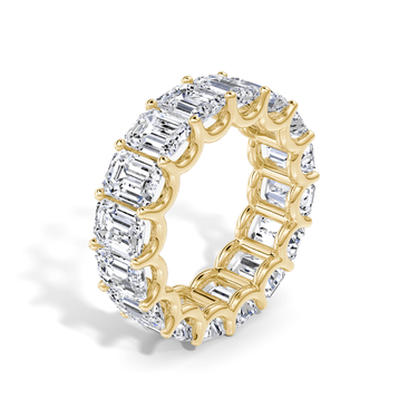 Just Brilliant Eternity Band, Full eternity / 8.0Ct / Emerald in 18K Yellow Gold, upright view, unengraved.
