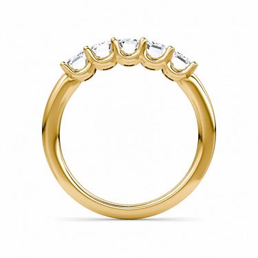 Just Brilliant Five Stone Diamond Band, Large version with Emerald diamonds in 18K yellow gold, profile view. #jb-five-stone_large_emerald_18k-yellow-gold_profile