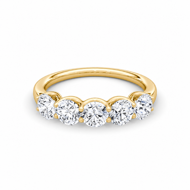 Just Brilliant Five Stone Diamond Band, Large version with Round Brilliant diamonds in 18K yellow gold, front view. #jb-five-stone_large_round-brilliant_18k-yellow-gold_front
