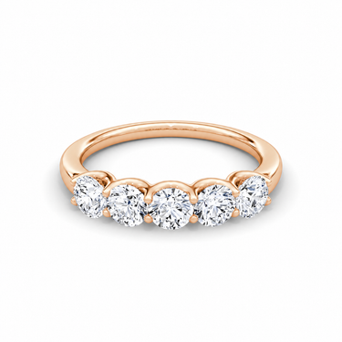 Just Brilliant Five Stone Diamond Band, Original version with Round Brilliant diamonds in 18K rose gold, front view. #jb-five-stone_original_round-brilliant_18k-rose-gold_front