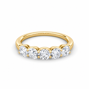Just Brilliant Five Stone Diamond Band, Original version with Round Brilliant diamonds in 18K yellow gold, front view. #jb-five-stone_original_round-brilliant_18k-yellow-gold_front