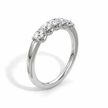 Just Brilliant Five Stone Diamond Band, Petite version with Round Brilliant diamonds in 18K white gold, upright view. #jb-five-stone_petite_round-brilliant_18k-white-gold_upright