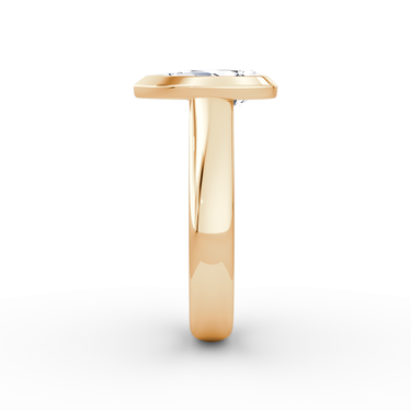 Just Brilliant Sculpture Bezel Ring, Pear, 18K Rose Gold, side view.