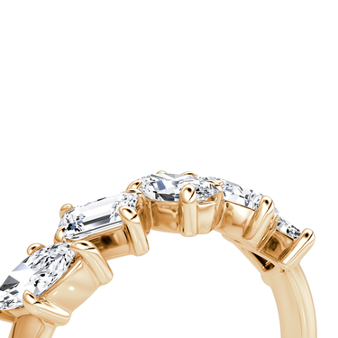 Just Brilliant Shooting Star Ring — half eternity — 18K Rose Gold — detail view