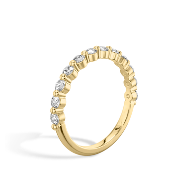 Just Brilliant single shared prong band — large — 18K Yellow Gold — upright view