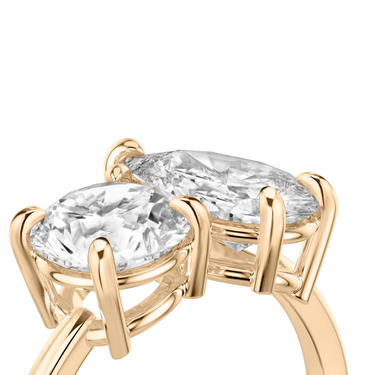 Just Brilliant Toi et Moi Diamond Ring — Plain / Round Brilliant + Pear — 18K Rose Gold — detail view