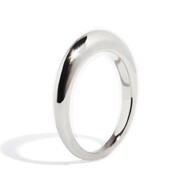 Just Brilliant Curator Band in 18K White Gold, upright view