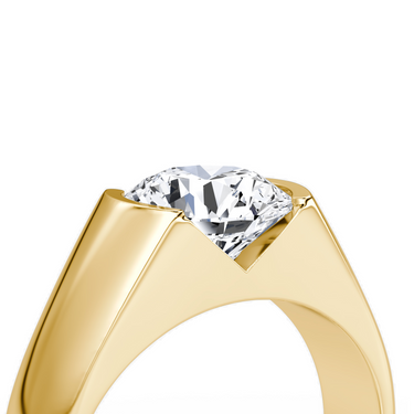 Just Brilliant Statement Signet Ring — Round Brilliant — 18K Yellow Gold — detail view