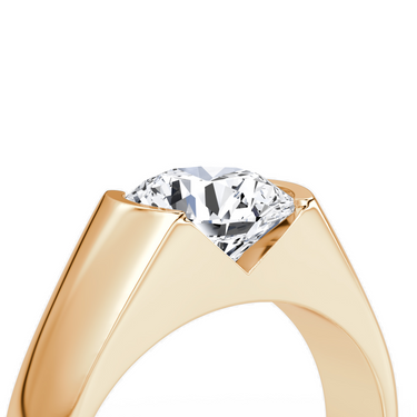 Just Brilliant Statement Signet Ring — Round Brilliant — 18K Rose Gold — detail view