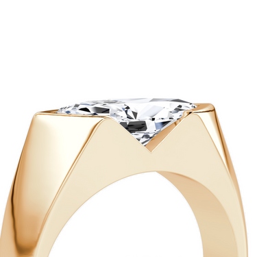Just Brilliant Statement Signet Ring — Marquise — 18K Rose Gold — detail view