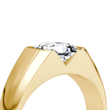 Just Brilliant Statement Signet Ring — Asscher — 18K Yellow Gold — detail view